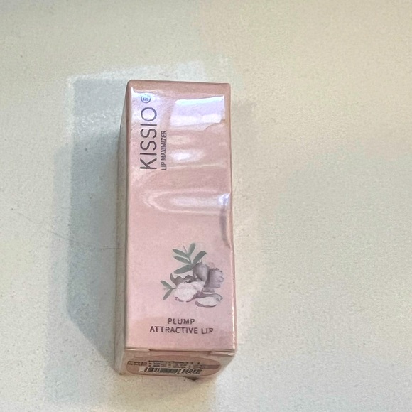 BNIB Kissio Plump Lip Maximizer, 5.5 ml - Picture 1 of 6